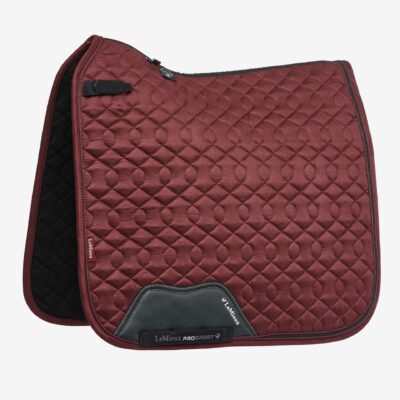 it03583_product_crystalsuededressagepad_burgundy_1